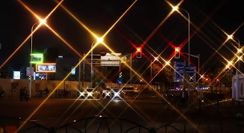 星芒现象 - 衍射峰